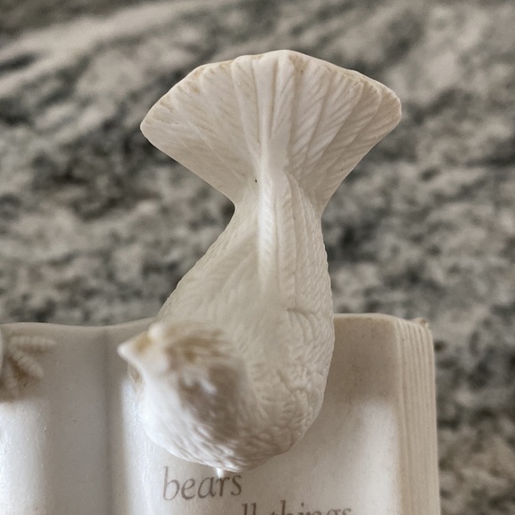 Lovebirds White Ceramic Music Box with Doves! - Picture 5 of 9